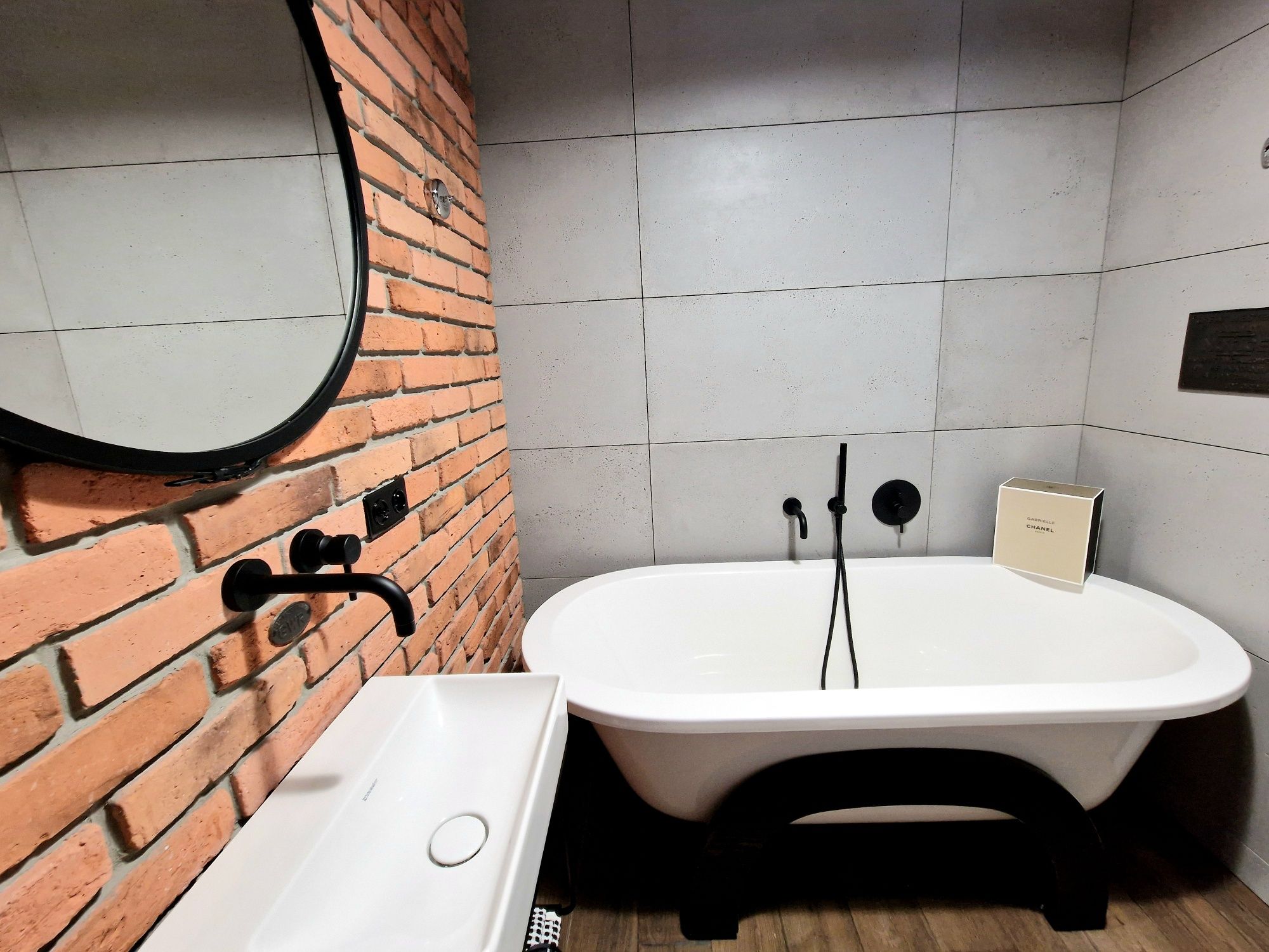 LOFT, Prestiżowe 2-pokojowe mieszkanie Legionowo
