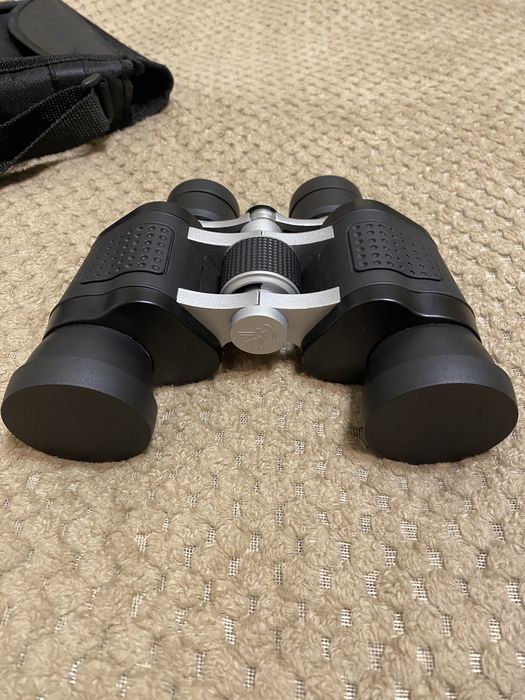 Бінокль LUXON