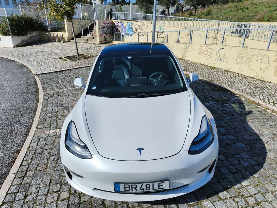 Tesla Model 3 Long-Range Dual Motor AWD