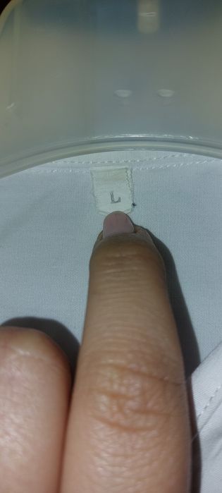 Camisa branca traje académico