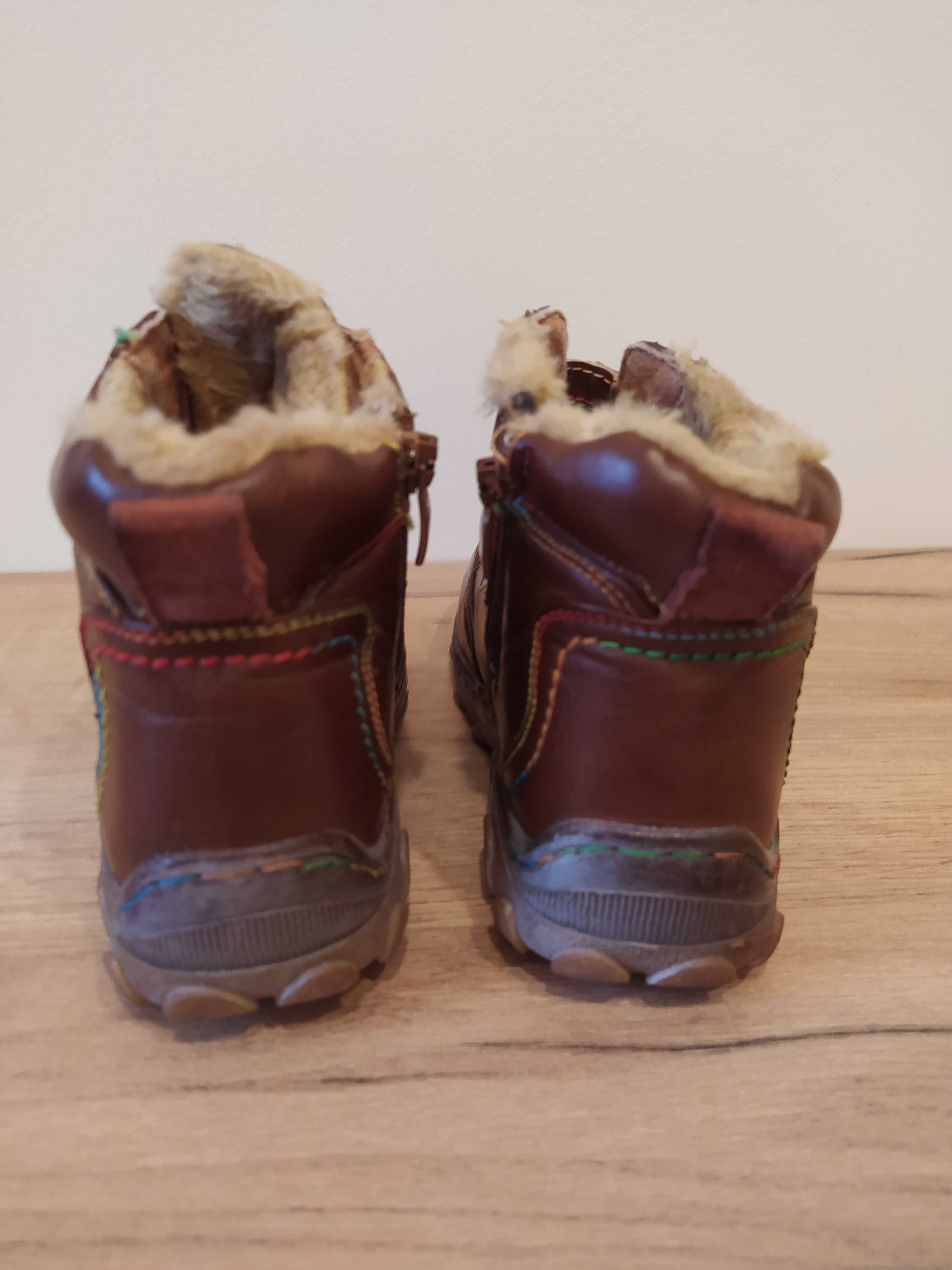 Buty zimowe trzewiki skórzane rozm. 27, wkładka 17,2 cm - Jak nowe!