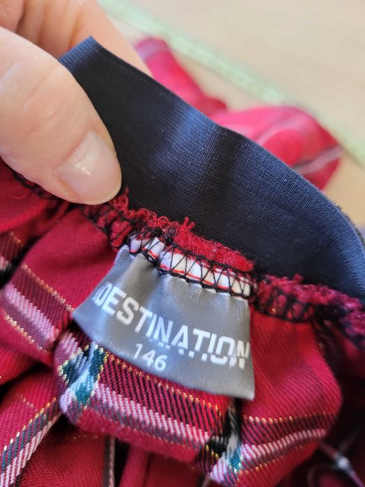 spódnica czerwona w kratkę rozmiar 146 destination