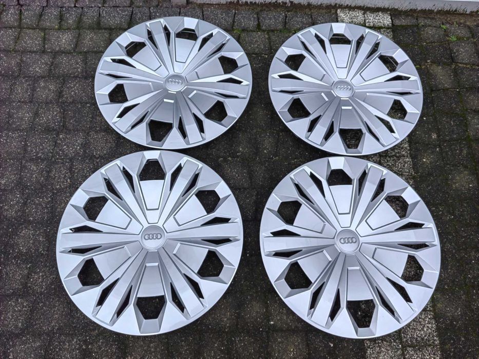 Kołpaki 17" Audi A3 A4 Q3 Q2 Q5 jak Nowe Komplet MG C