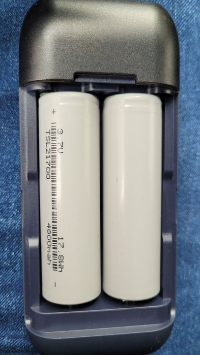 Павербанк есть разные 10000-100000мАч,