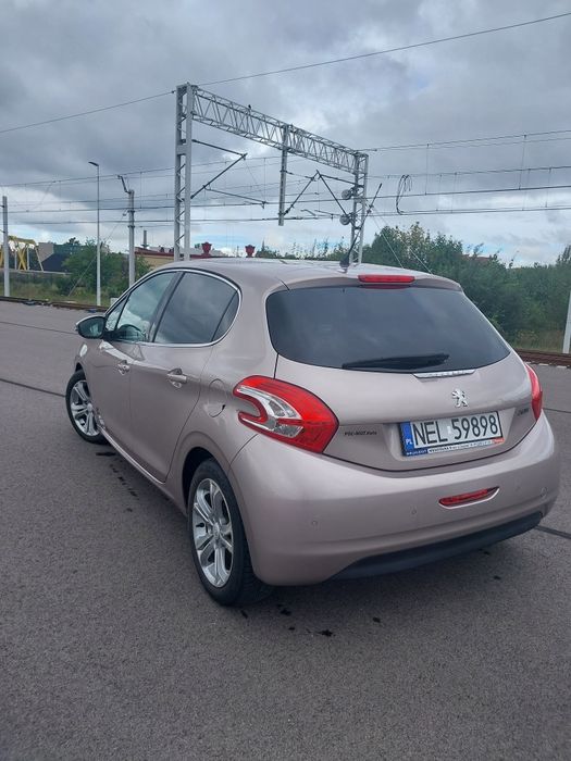 Peugeot 208 1.4 95KM
