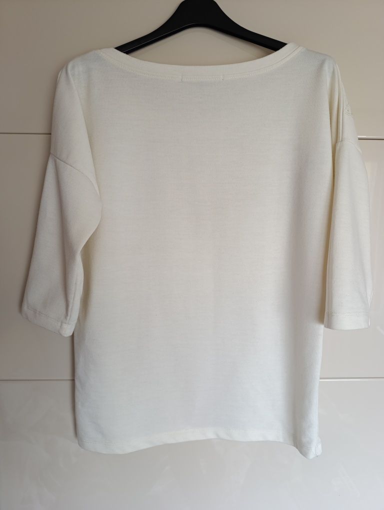 Bluza ecru z aplikacją