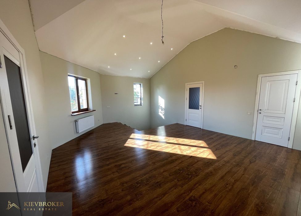 Продам будинок з ремонтом 162м2 Голосіївський метро Васильківська 15хв