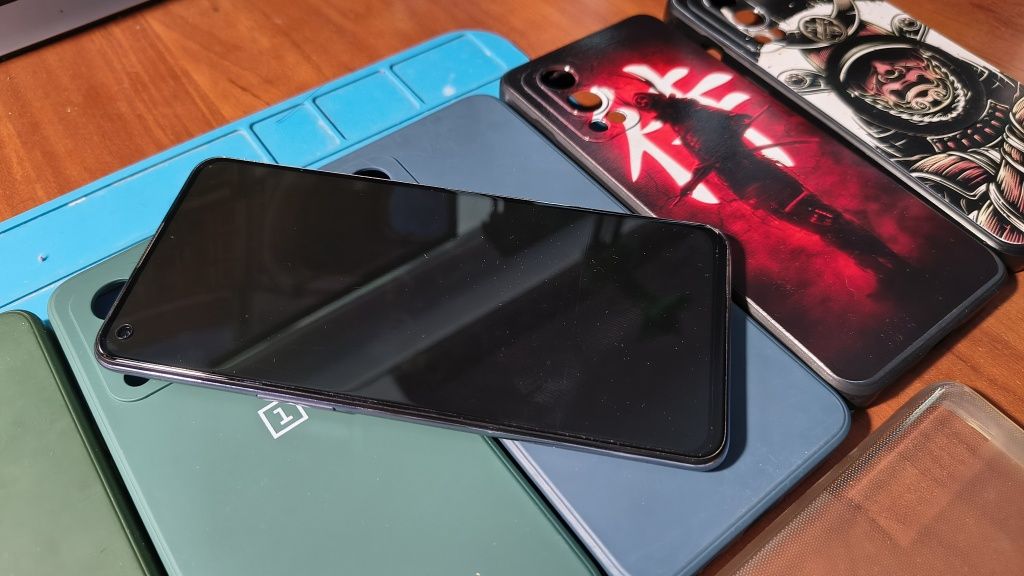 Телефон OnePlus Nord 2 5G 12/256