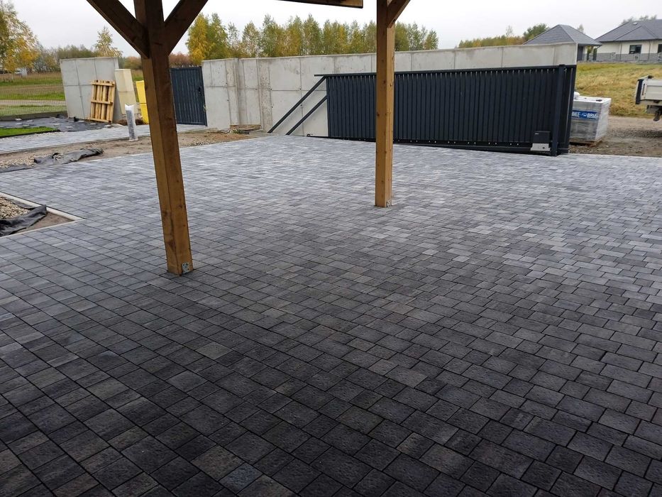 Układanie kostki brukowej brukarstwo,minikoparka,prace ziemne