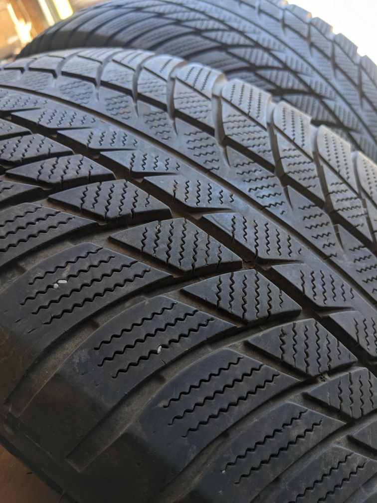 245/50R19 Bridgestone RunFlat зима