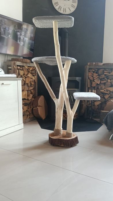 Drzewko drapak dla kot z legowiskiem