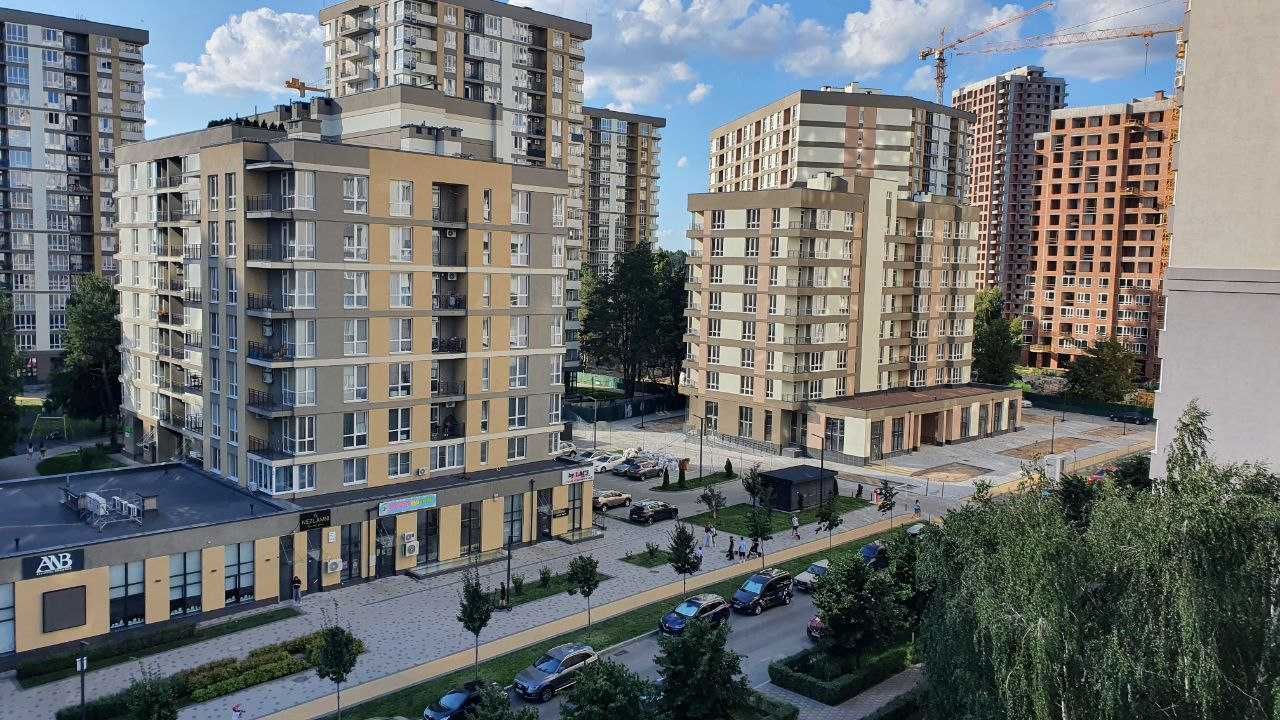 Оренда приміщення вільного призначення 302 м2 Бровари ЖК Крона Парк
