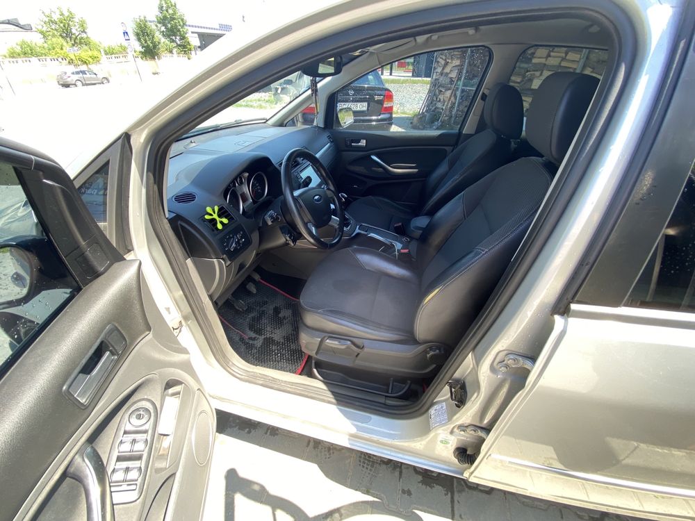 Ford c-max продам