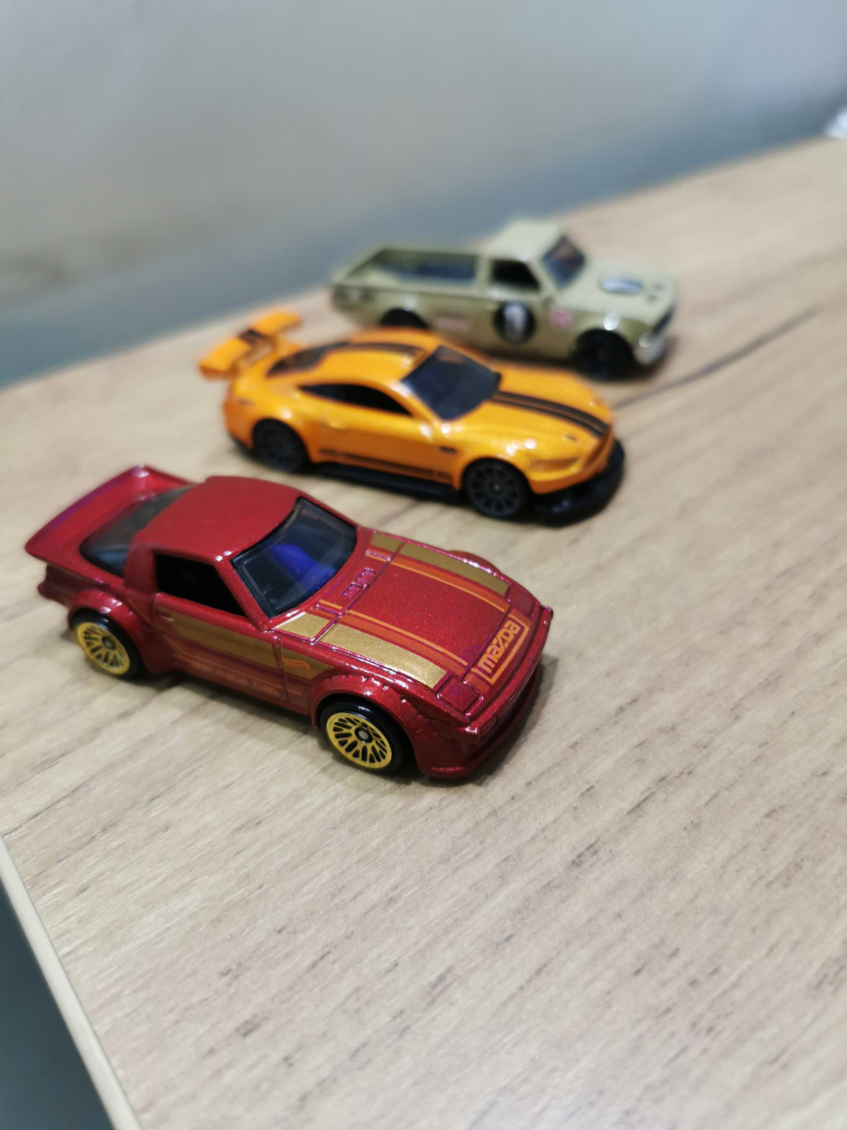 Hot wheels mazda rx7 2011