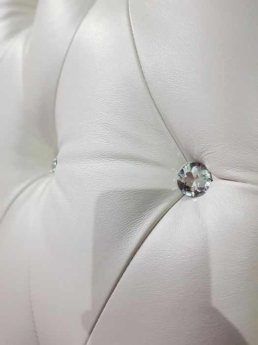 Перетяжка изголовья.изголовье по заказ