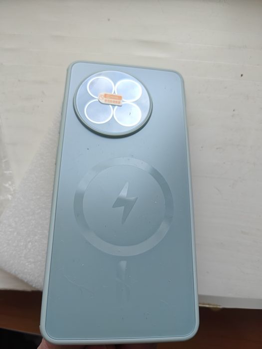 Продам чехол для oneplus 13r