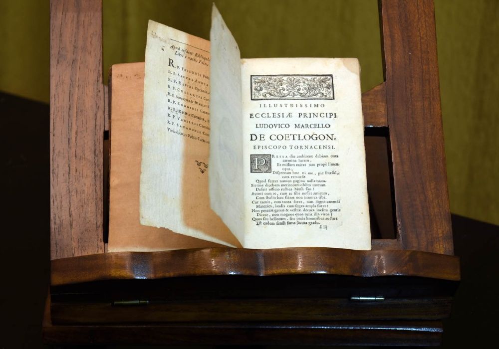 Livro Original 1735 "Prontuário Teologia Moral" Oferta do Expositor