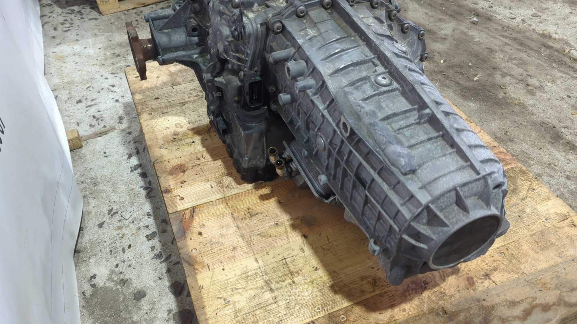 АКПП (коробка передач) SJX для Audi A4 B9 FWD