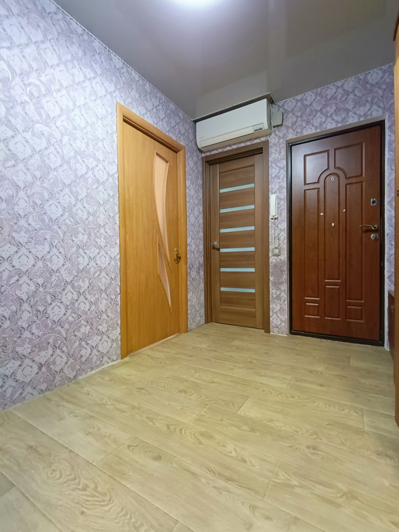 Терміново продається 3-х кім квартира р-н Митниця