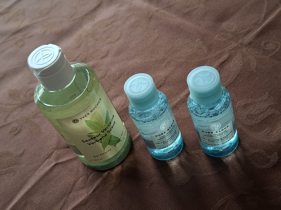 Zestaw kosmetyków Yves Rocher- żel pod prysznic 1 szt i płyn micelarny