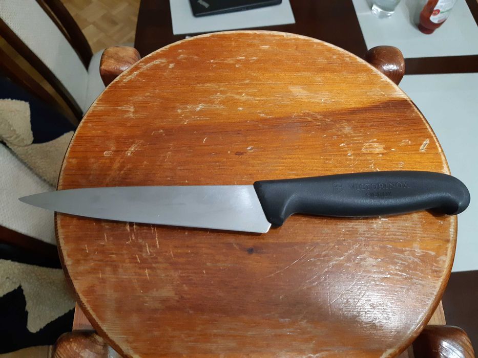 Nóż kuchenny Victorinox Fibrox 15 cm