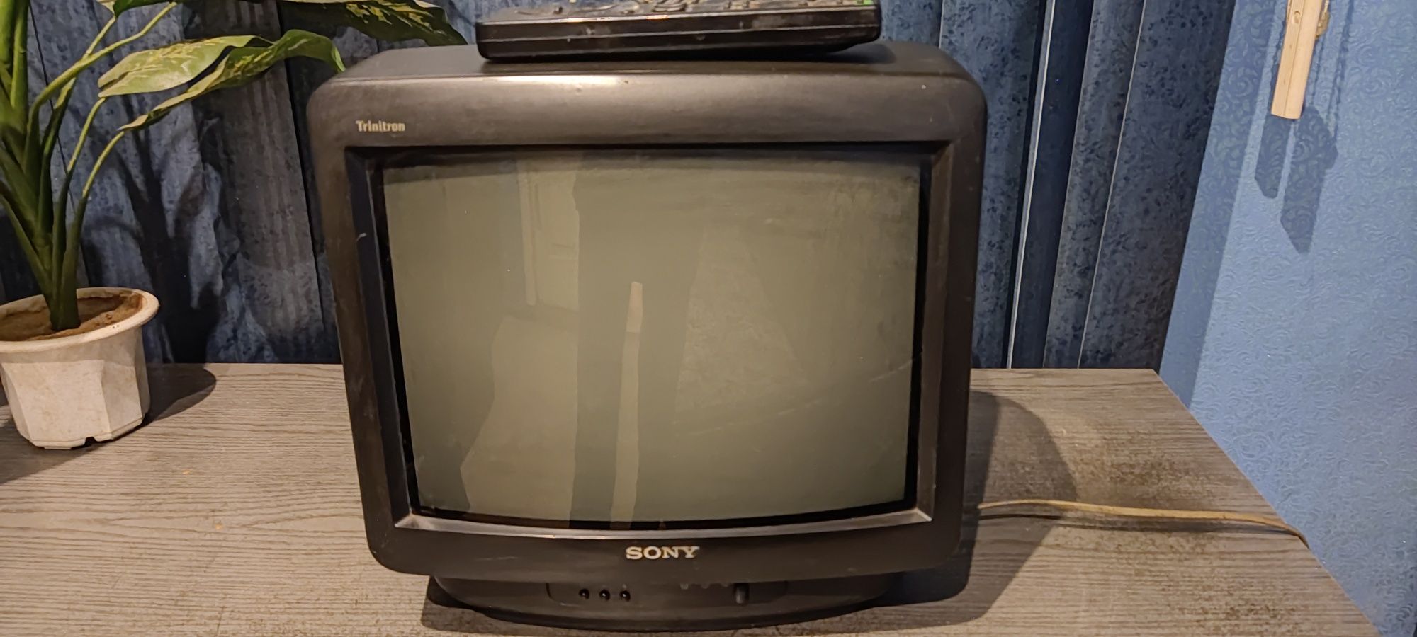 Продам телевизоры -  SONY Trinitron , JVC