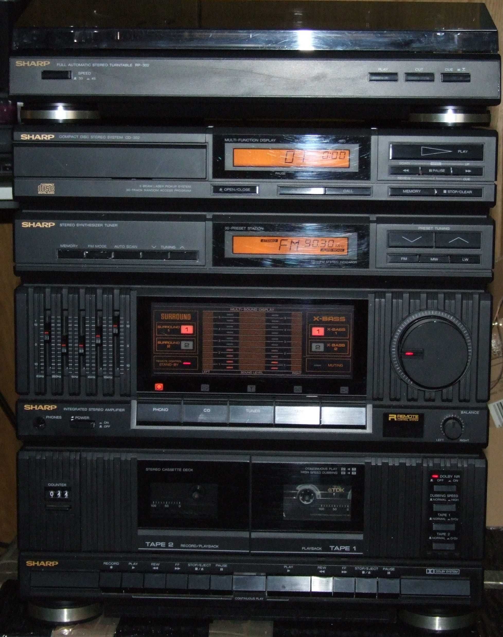 Wieża Sharp CD-302H z Adapterem i Głośnikami z Pilotem.