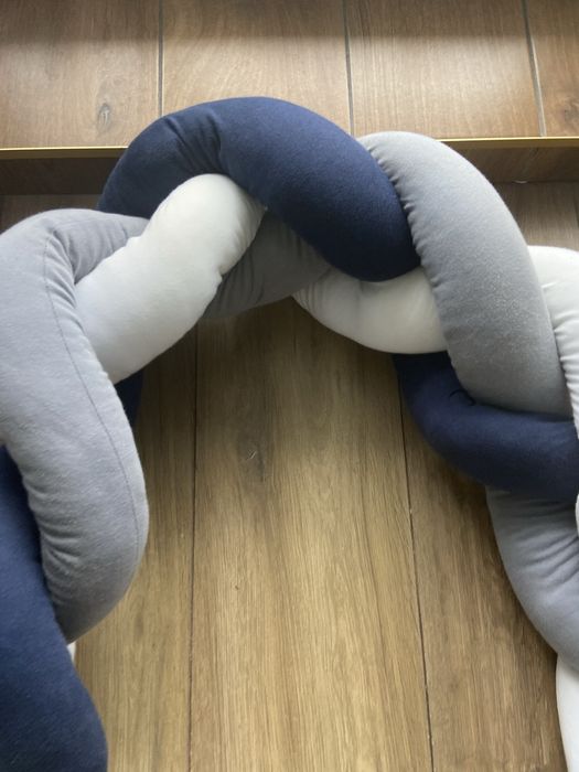 Warkocz do łóżeczka