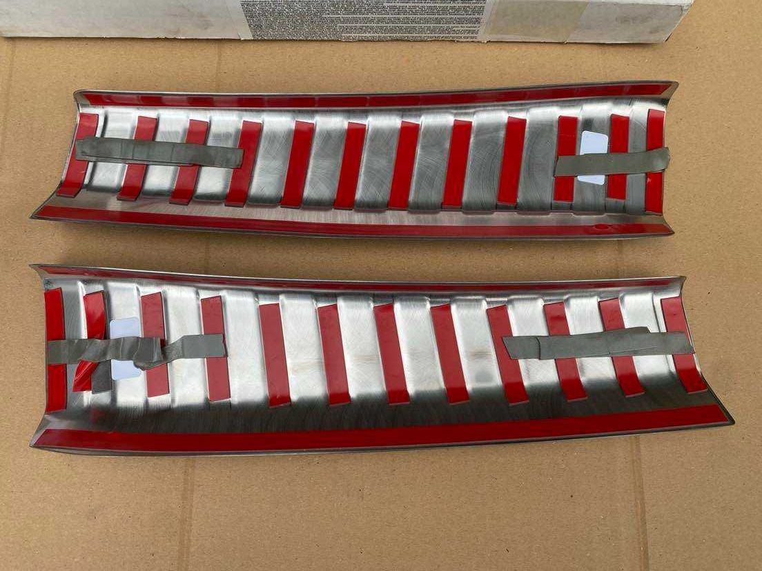 Honda CR-V IV 2012- Osłona Dekor Pasa Tylnego OEM