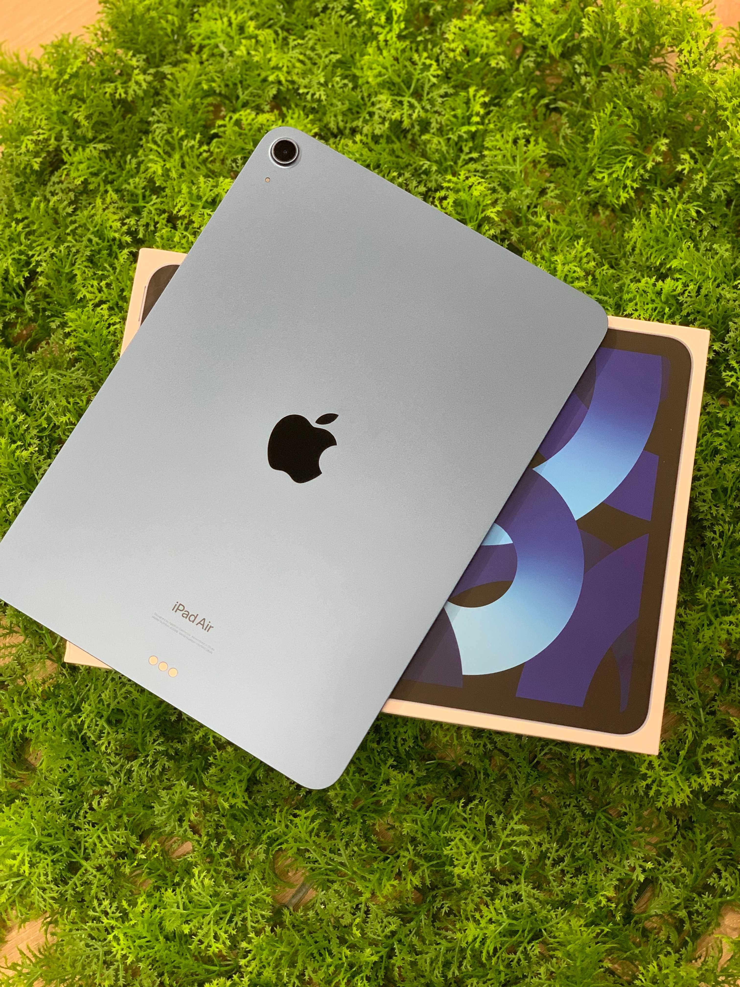 iPad Air (5th Gen.) 256GB (wi-fi) планшет (MM9N3)