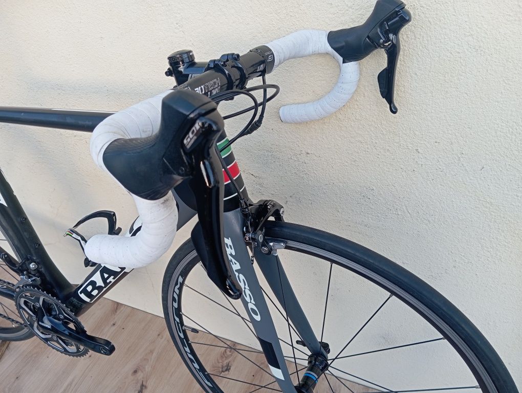 JF-Bikes Duas bicicletas Carbono  Basso Venta 11v S