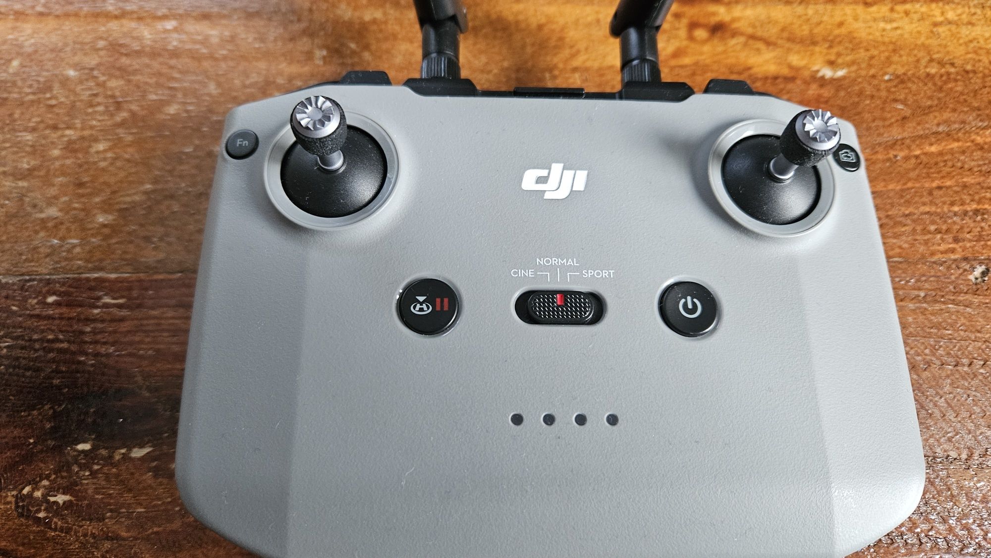 Pilot kontroler Dji RC231 RCN1 przerobiony