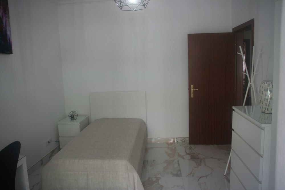 Quarto para estudante, trabalhador estudante, ou professor