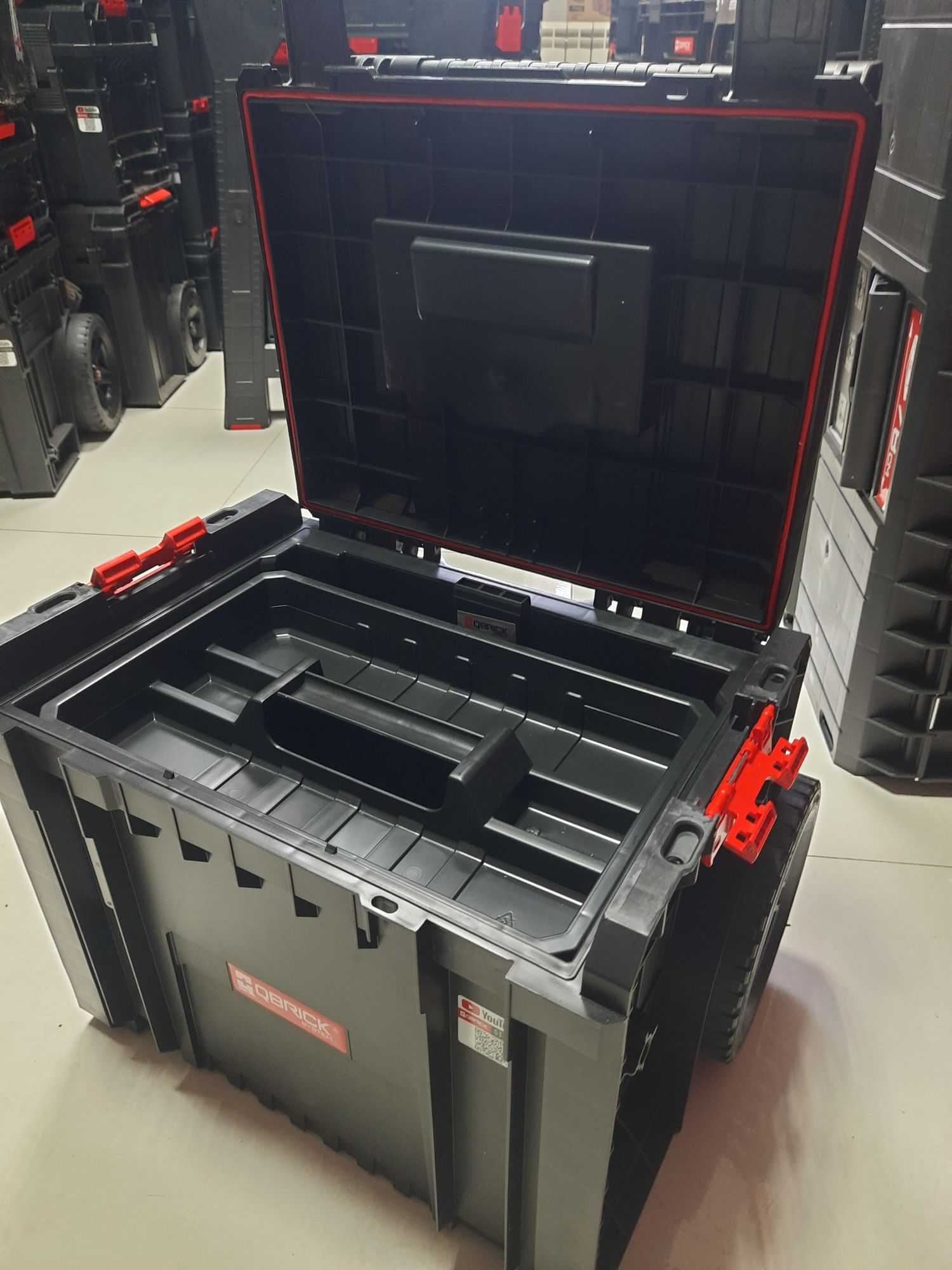 Ящик на колесах QBRICK SYSTEM PRO CART 2.0,