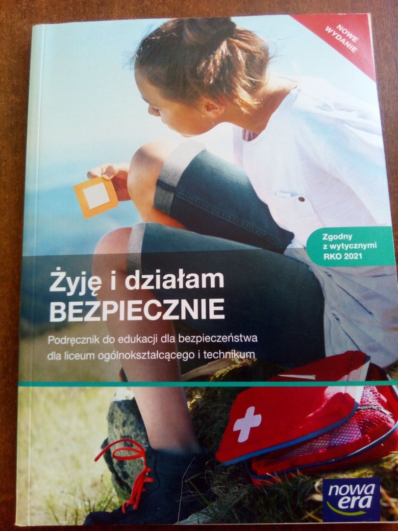 Podręcznik do edukacji dla bezpieczeństwa.