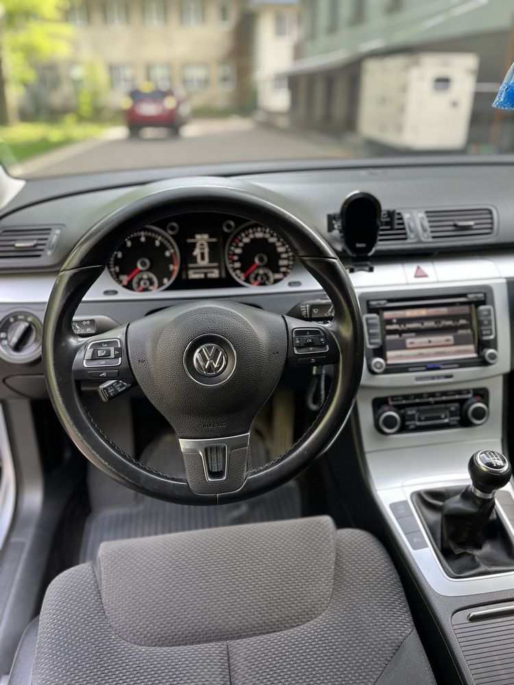 Volkswagen Passat B6 Comfortline 2010