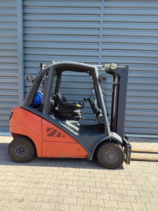 Wózek widłowy 2,5 tony LINDE