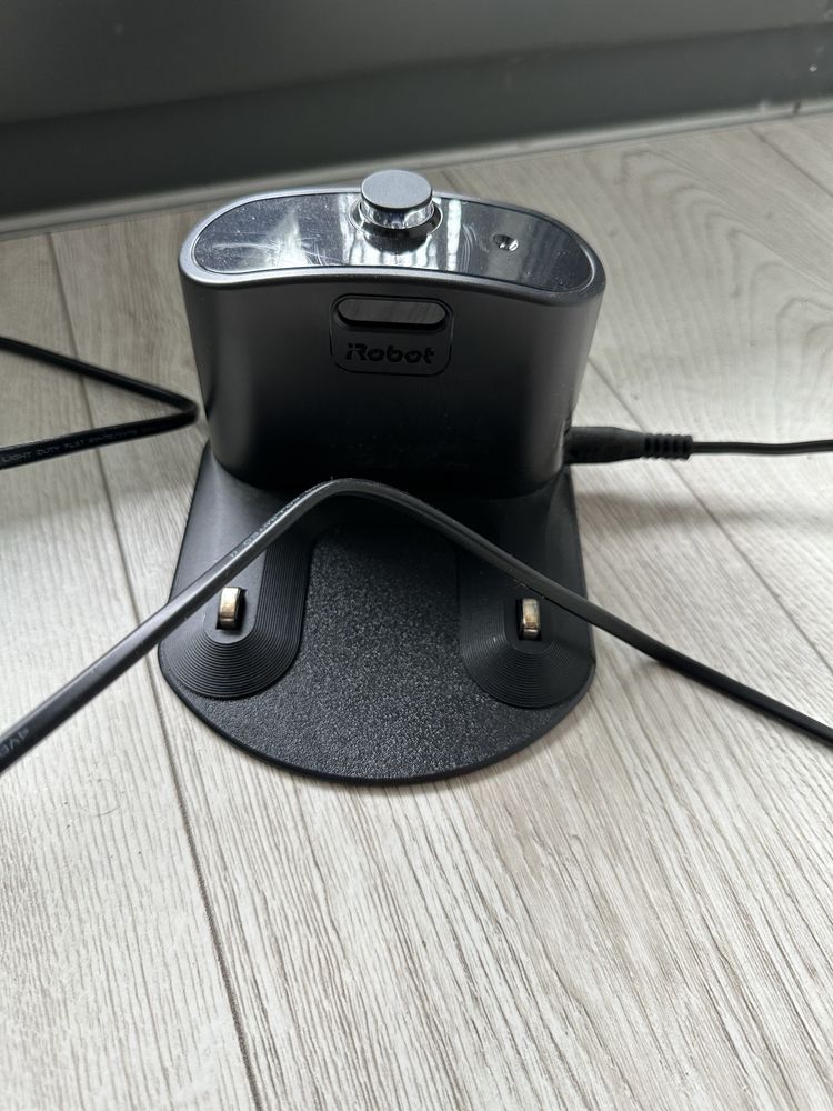 iRobot Roomba i7