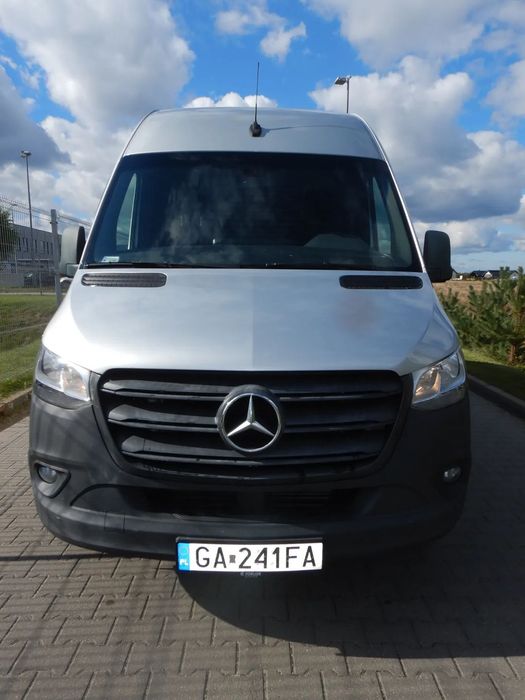 Mercedes-Benz SPRINTER 319 CDI 2987ccm - 190KM 3,5t  Mercedes-Benz Sprinter 319 CDI Euro 6 2987ccm 190KM