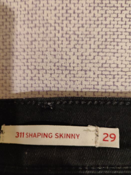 Spodnie jeans Levi's czarne damskie