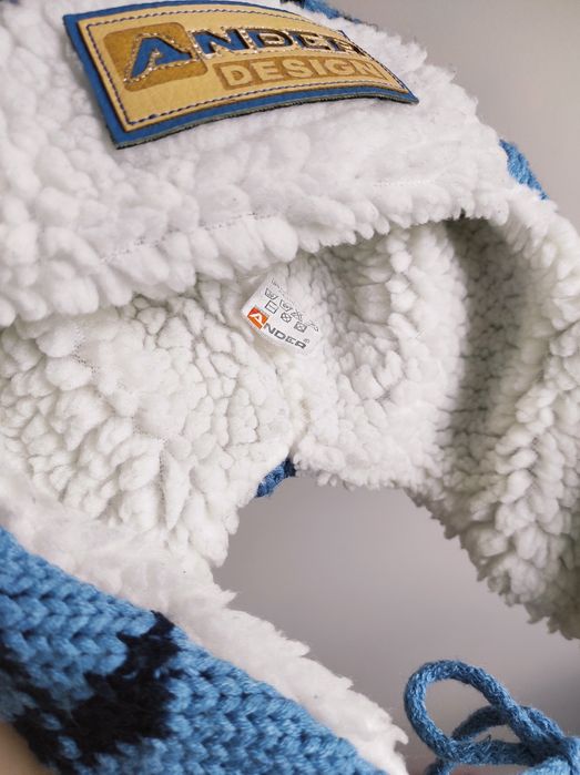 Bardzo ciepła czapka zimowa z misiem / uszatka / pilotka góralska