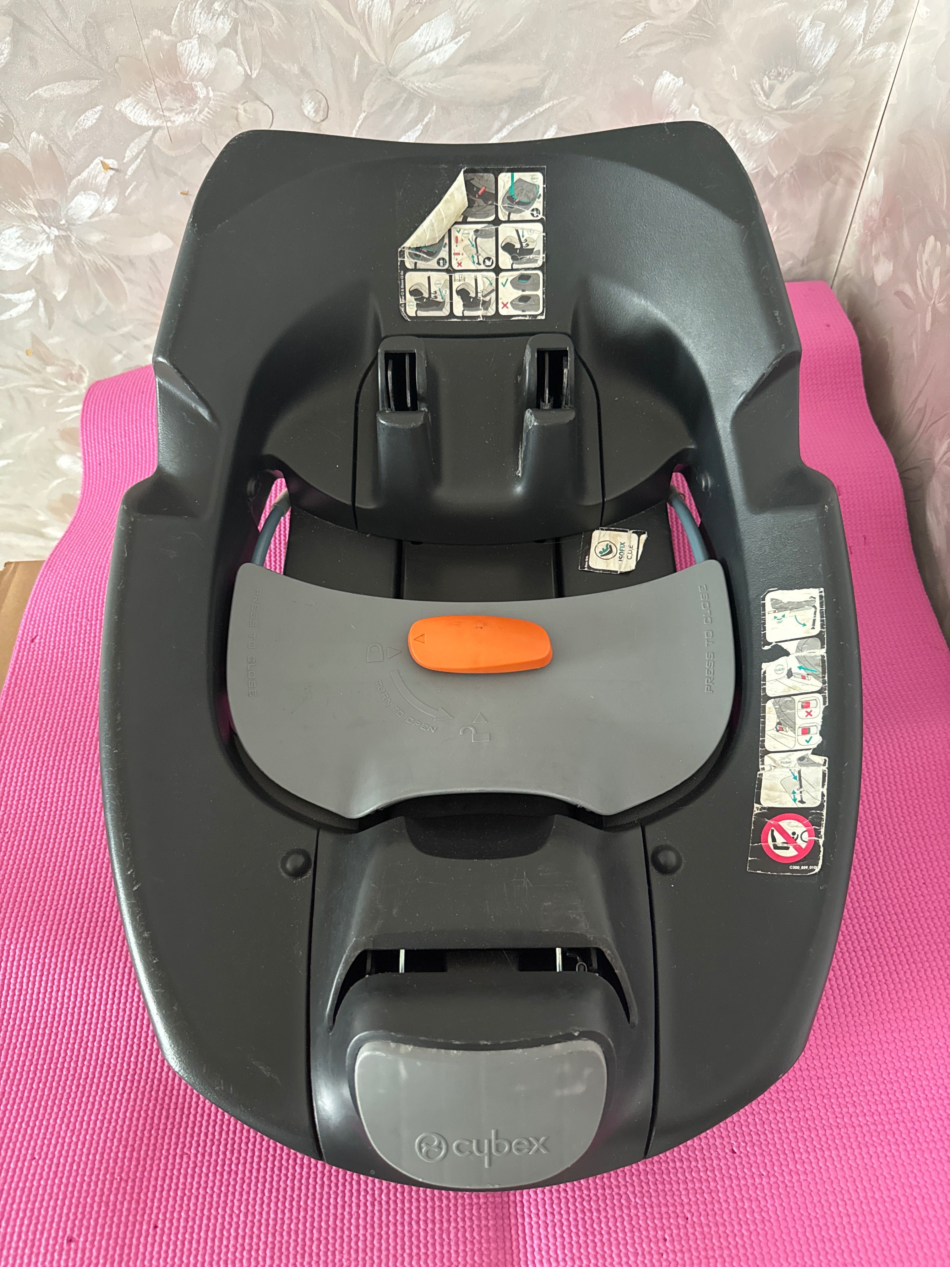 Автокрісло Cybex + адаптери в подарунок