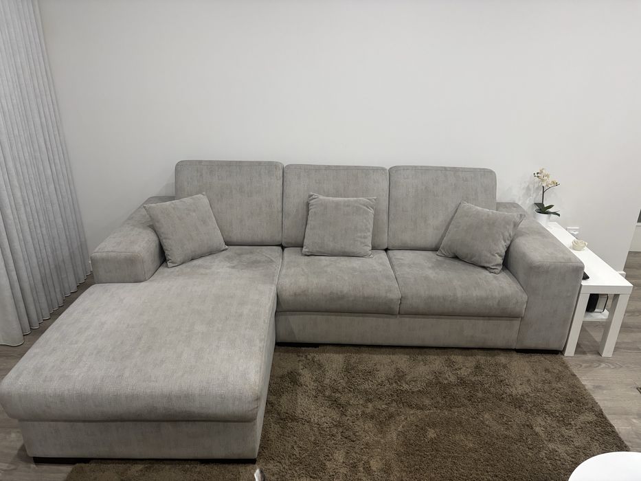 Sofa chaise longe