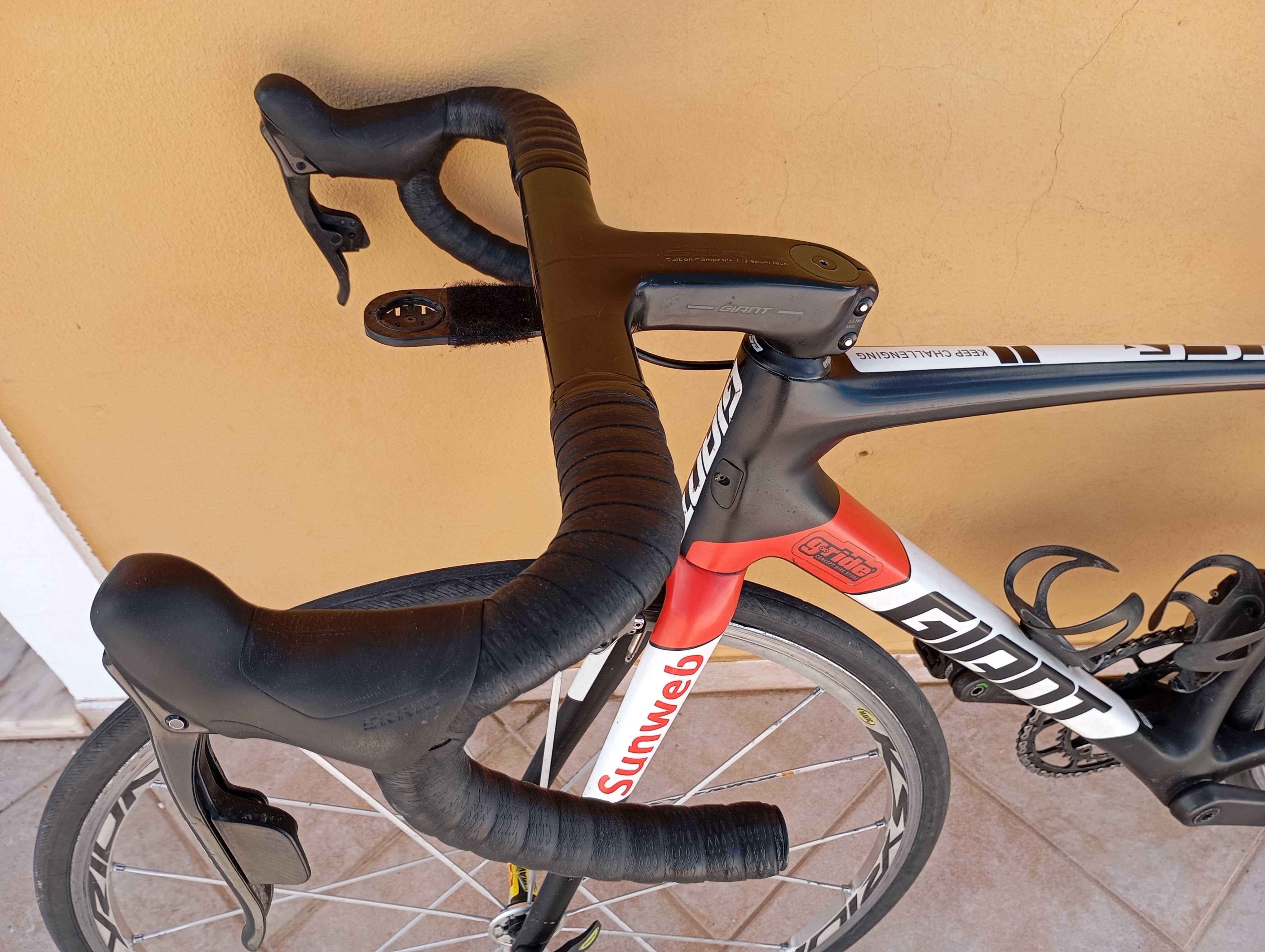 Bike Giant tcr SL  sram red pedais look tamanho s