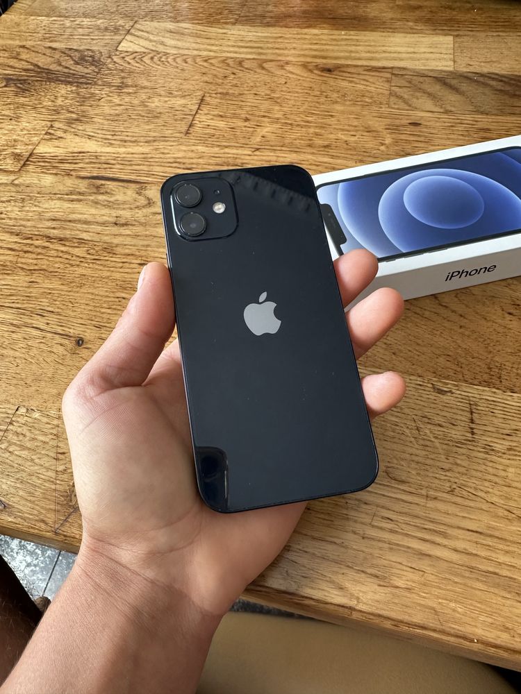 Iphone 12 128 gb. В гарному стані.
