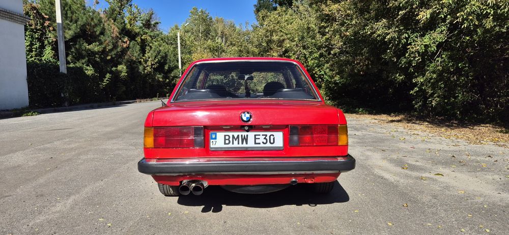 Продам BMW E30 coupe