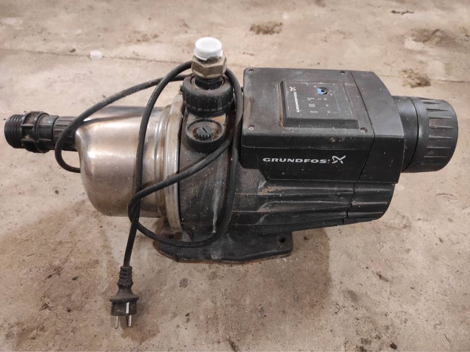 Насос GRUNDFOS MQ3-45 продаю під відновлення,оригінал Італія!