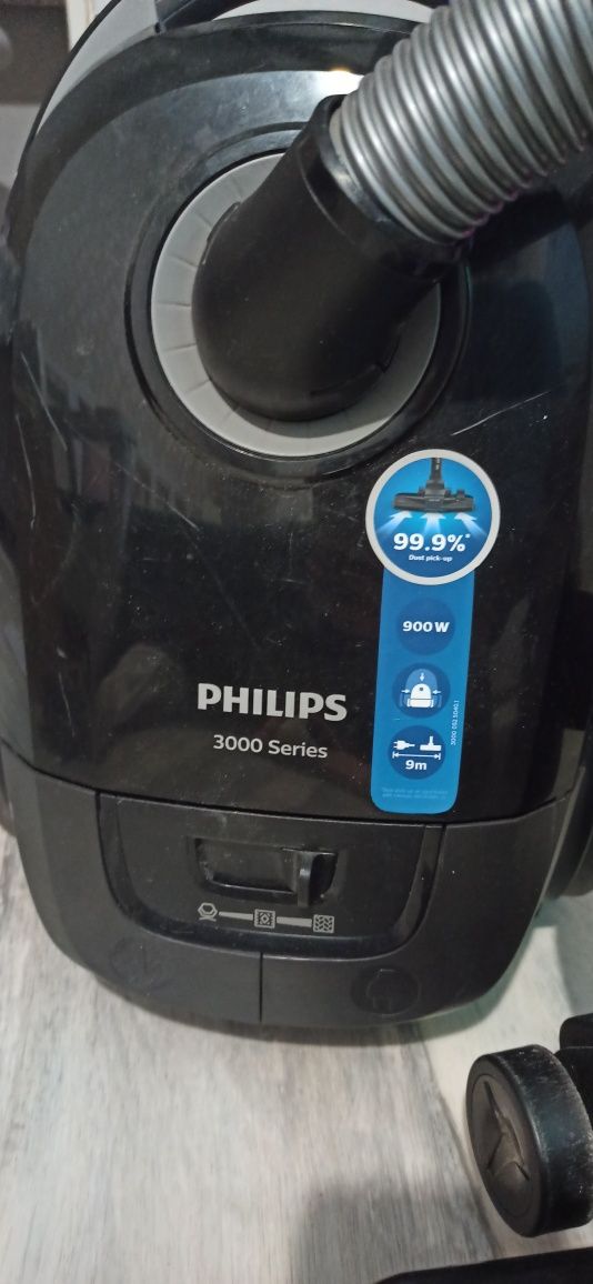 Пилосос Philips  , филипс