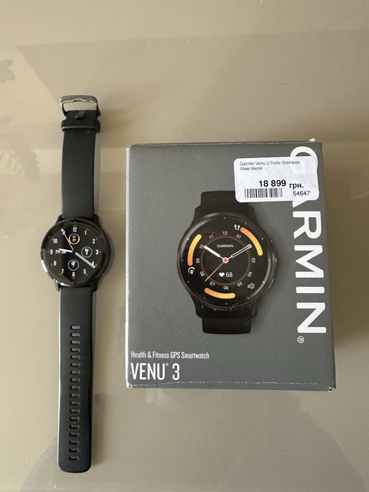 Продаю Garmin Venu 3