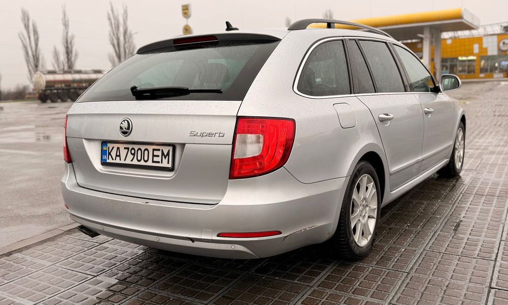 Skoda Superb (2013)